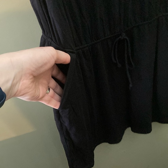 Thyme Maternity Black Sleeveless Scoop Neck Sundress - Picture 6 of 13